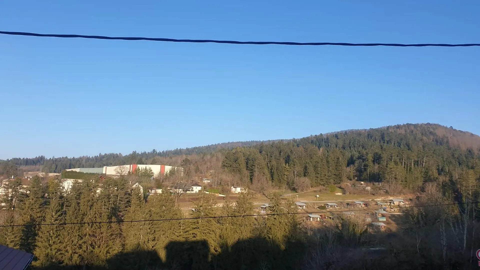 Pensión Au Pied De La Foret ! Oyonnax